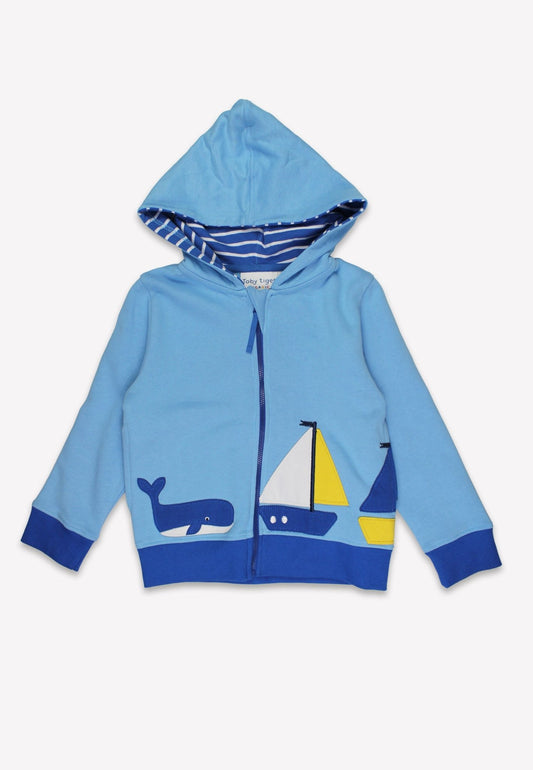 Bio - Baumwoll Kinder Sweatjacke mit Kapuze und Segelboot - Applikation - Toby Tiger GmbH