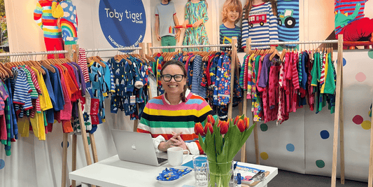 Wer ist Toby Tiger? Die Geschichte hinter der britischen Bio-Kindermarke - Toby Tiger GmbH