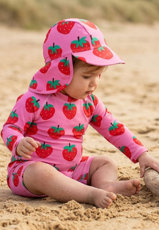 Baby Badeanzug langarm mit Erdbeer-Druck und Sonnenhut, UV-Schutz UPF 50+