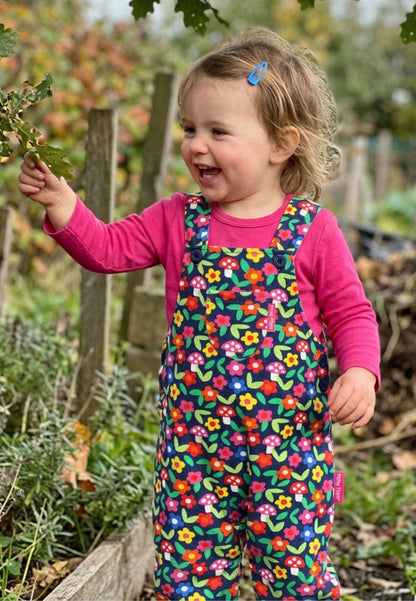 Bio-Baumwoll Kinder Latzhose mit Blumen-Druck