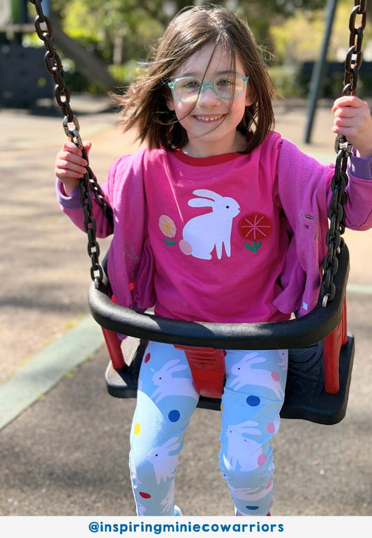 Bio - Baumwoll Kinder Leggings mit Hasenparty - Druck - Toby Tiger GmbH