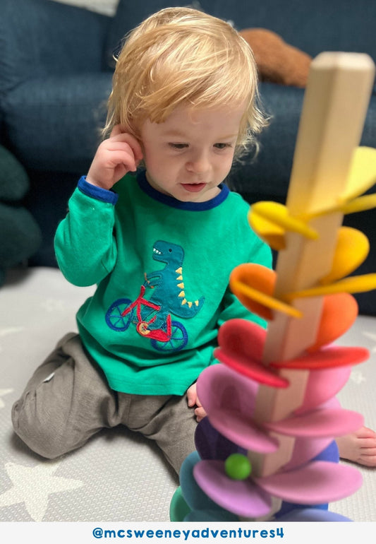 Bio - Baumwoll Kinder Langarmhirt mit Applikation Dino auf Fahrrad - Toby Tiger GmbH