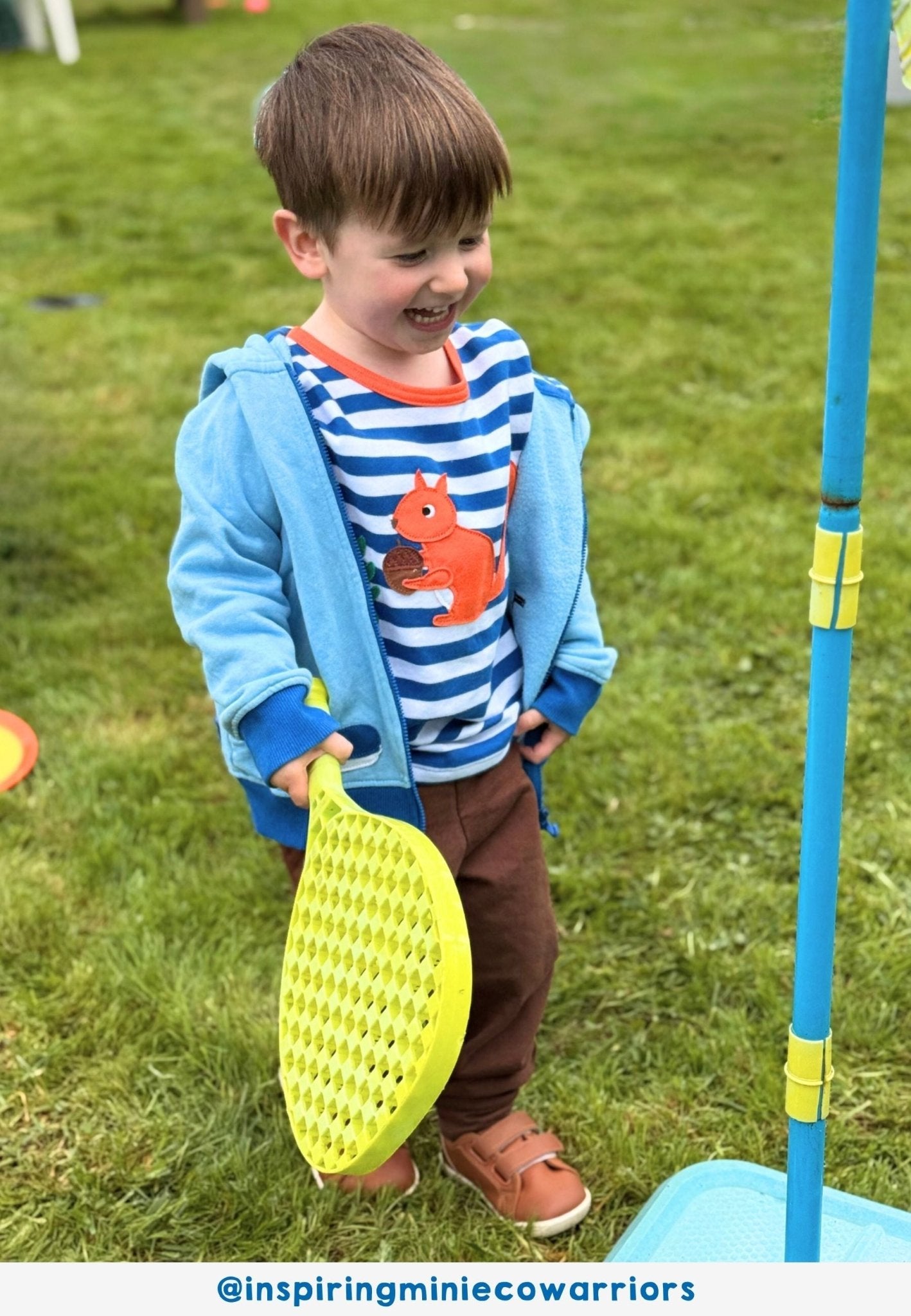 Bio - Baumwoll Kinder Langarmshirt, gestreift mit Eichhörnchen - Applikation - Toby Tiger GmbH