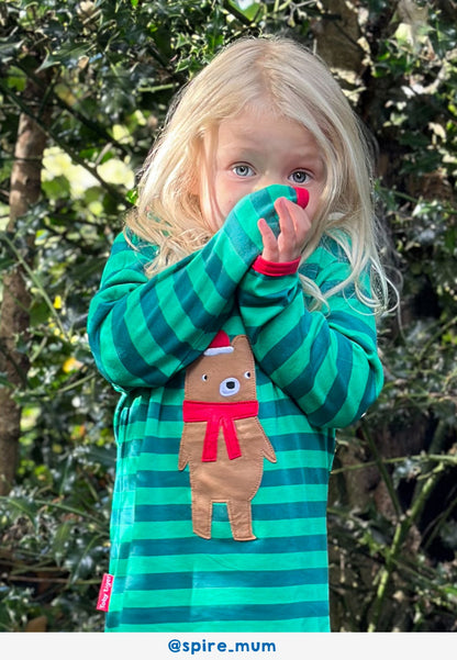 Bio - Baumwoll Kinder Langarmshirt mit Weihnachtsbär - Applikation - Toby Tiger GmbH