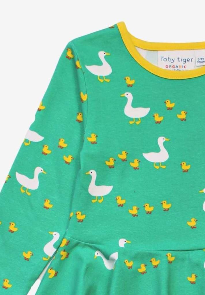 langärmligeses Bio Baumwollkleid und Skater Schnit mit Enten Aufdruck - Toby Tiger GmbH