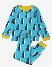 Laden Sie das Bild in den Galerie-Viewer, Schlafanzug aus Bio Baumwolle mit Pinguin-Print
