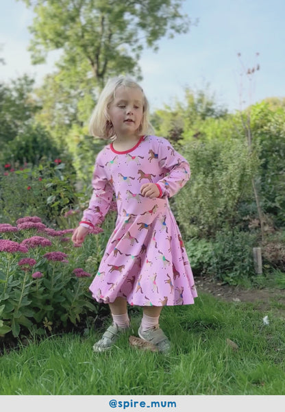 Bio-Baumwoll Kinder Langarm Skaterkleid, Rosa mit Pferde-Druck
