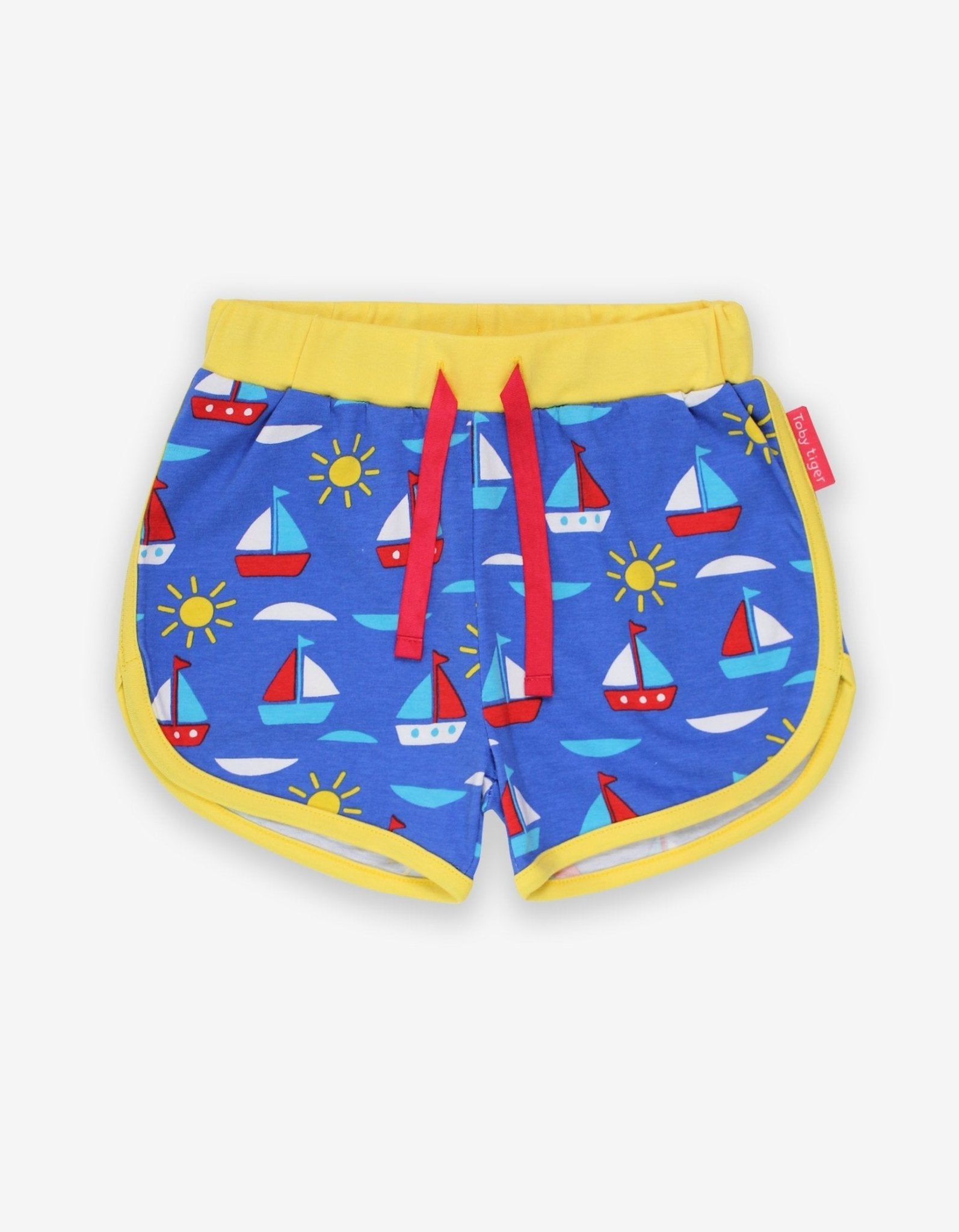 Jogging Shorts aus Bio Baumwolle mit Segelboot Print - Toby Tiger GmbH Retail