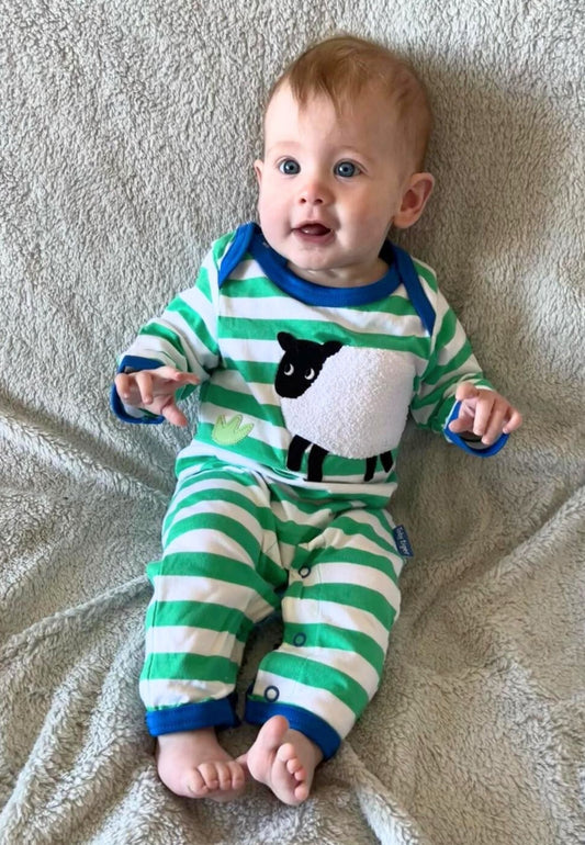 Bio - Baumwoll Baby Strampler mit Schaf - Applikation - Toby Tiger GmbH