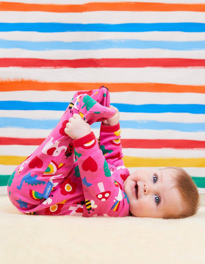 Baby Strampler Schlafanzug aus Bio Baumwolle mit geschlossenen Füßen, farbenfrohem Print - Toby Tiger GmbH Retail