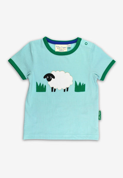 Bio - Baumwoll Kinder Shirt kurzarm mit Kuschelschaf - Applikation - Toby Tiger GmbH