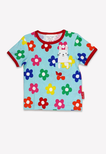 Bio - Baumwoll Kinder Shirt kurzarm mit Regenbogenblumen und Brusttasche mit Hasen - Applikation - Toby Tiger GmbH