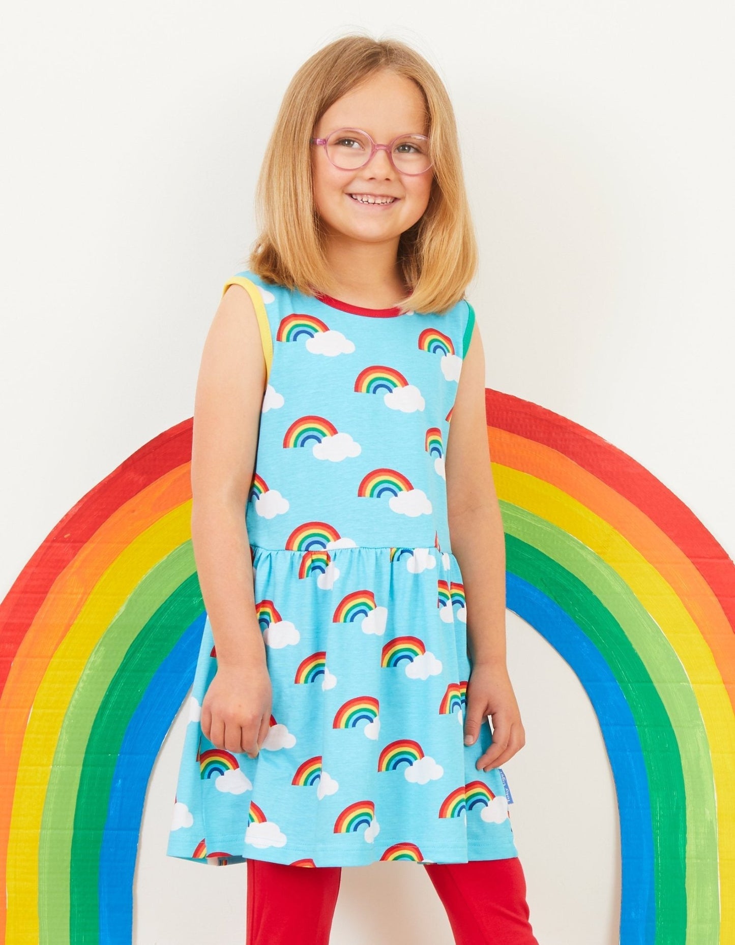 Kleid aus Bio Baumwolle mit Regenbogen Print - Toby Tiger GmbH Retail