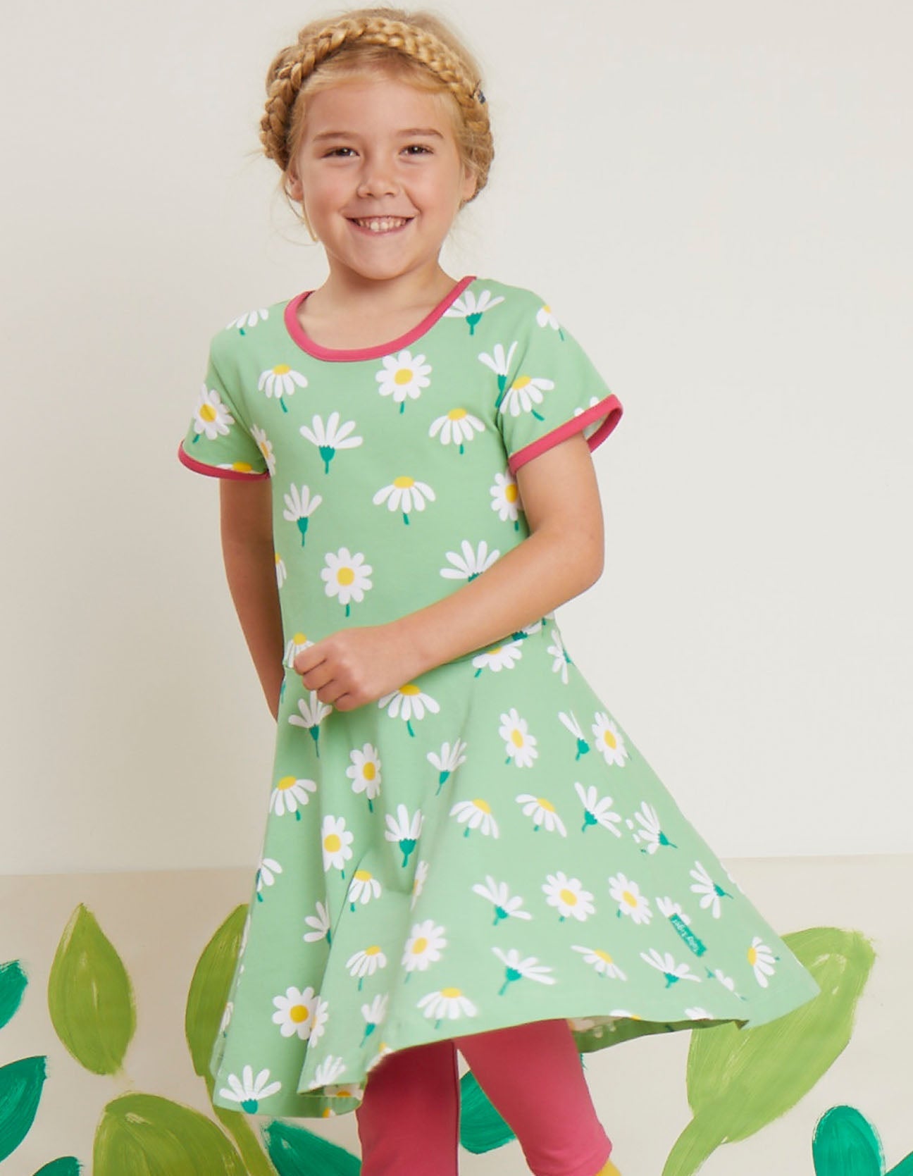 Kleid, kurze Ärmel, Bio Baumwolle mit Gänseblümchen - Print - Toby Tiger GmbH Retail