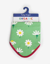 Load image into Gallery viewer, Organic baby towel with daisy print
