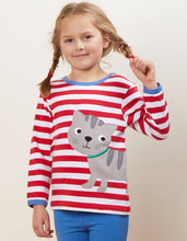 Load image into Gallery viewer, Long-sleeved shirt with cat appliqué
