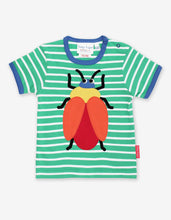 Laden Sie das Bild in den Galerie-Viewer, T-Shirt aus Bio Baumwolle mit Käfer Applikation

